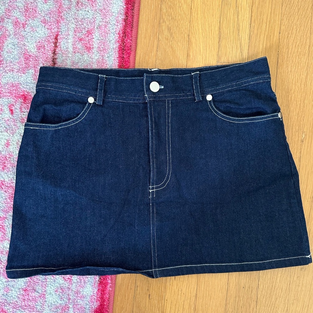 Acoa denim mini skirt!